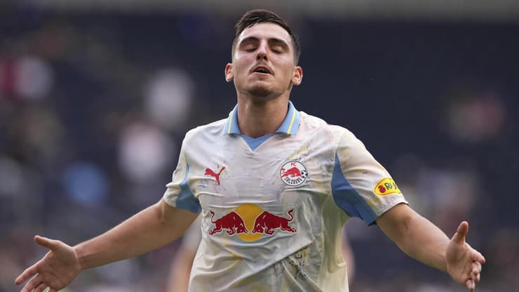 בישול גאוני. גלוך (צילום: AP Photo/Jeffrey Dean) אוסקר גלוך