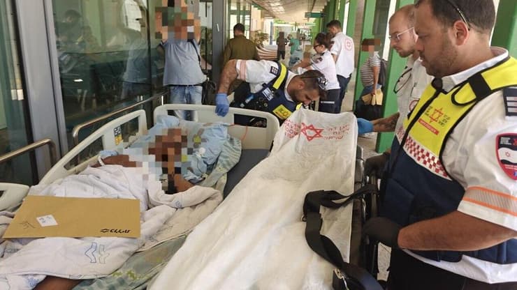 צילום: דוברות מד"א פינוי חולים מבית החולים סורוקה