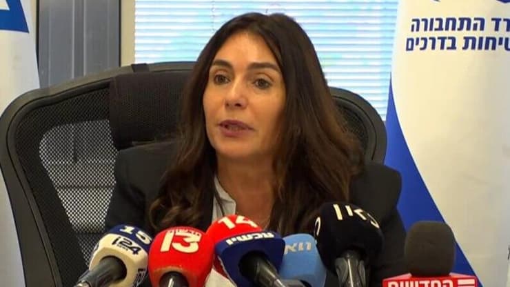 שרת התחבורה והבטיחות בדרכים מירי רגב בהצהרה לתקשורת