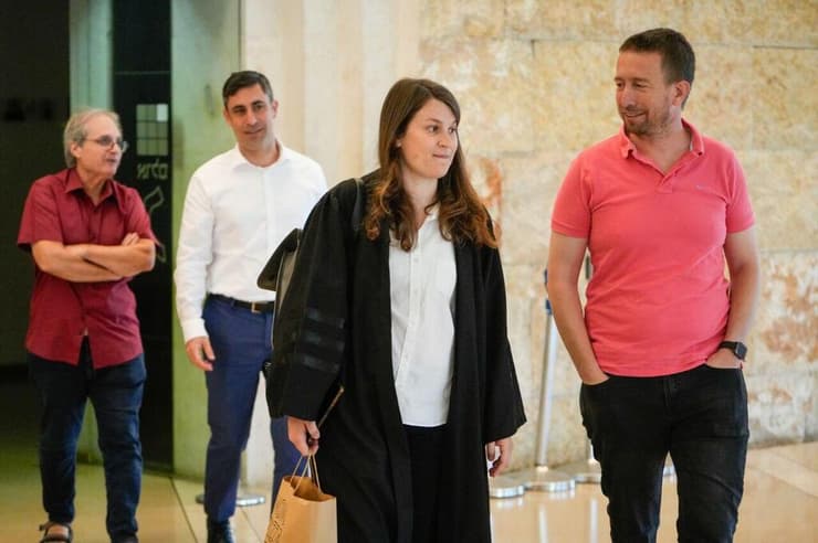 העותרים בדיון בבג"ץ בנושא טיסות חילוץ בשבת