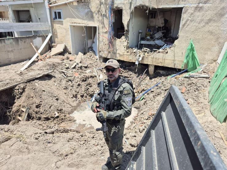 פגיעת כטב"ם ששוגר מאיראן בבניין דירות בבית שאן