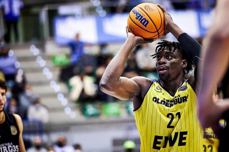 חיזוק לקו הקדמי. אודיאסה (צילום: FIBA PHOTOS) טאי אודיסאה