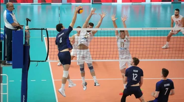 ליברמן מנחית