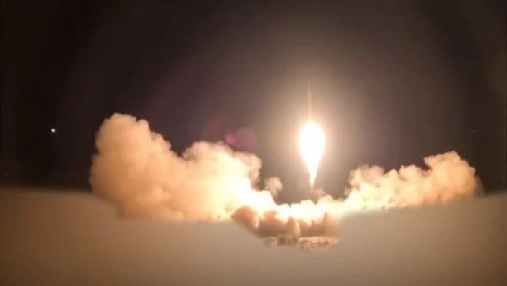 שיגור הטילים האיראניים לעבר קטאר