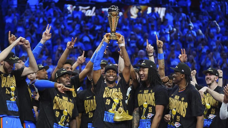 שיי גילג'ס-אלכסנדר והגביע