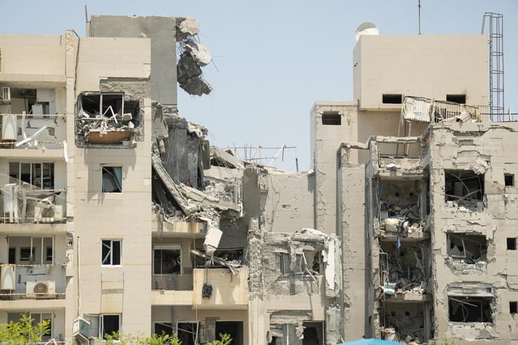 הריסות בזירת הנפילה בבאר שבע