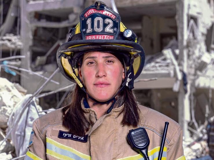 לוחמת האש רס"ל איריס זריני