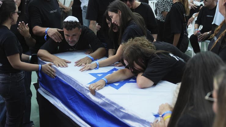 הלווייתו של יונתן סמרנו ז"ל
