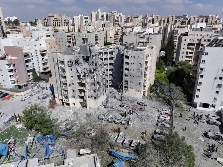 הריסות בזירת הנפילה בבאר שבע