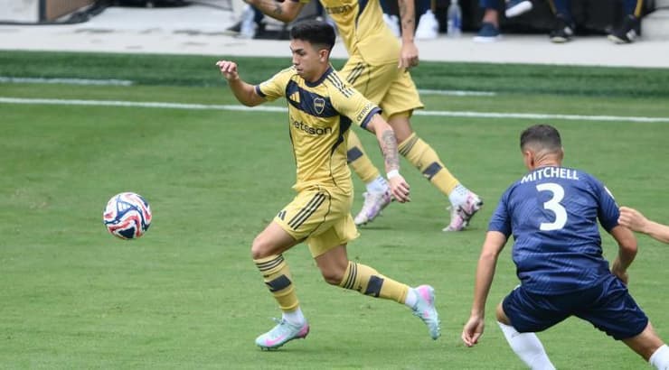 אלן ולאסקו עם הכדור (רויטרס) אלן ולאסקו עם הכדור