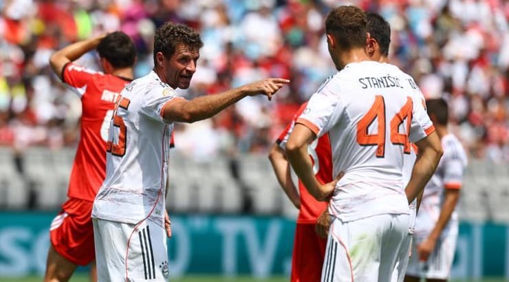 תומאס מולר ויוסיפ סטאניסיץ' (רויטרס) תומאס מולר ויוסיפ סטאניסיץ'