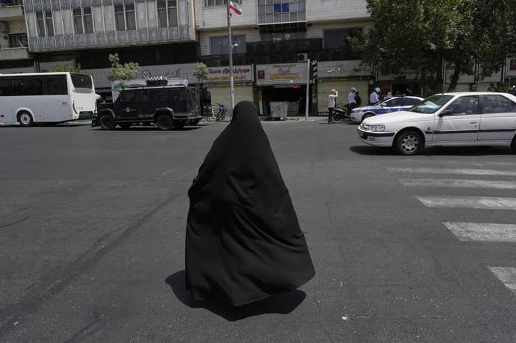 איראן רחובות טהרן אחרי ההכרזה על הפסקת אש