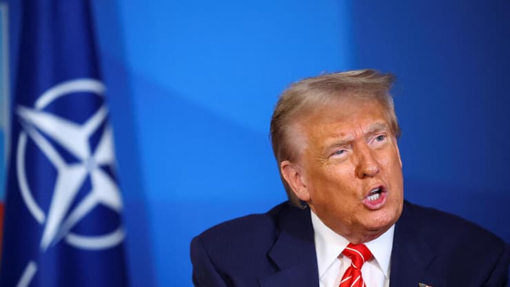 נשיא ארה"ב דונלד טראמפ בפסגת נאט"ו