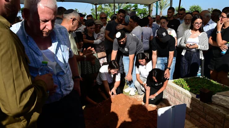 הלווייתו של סמ"ר רונאל בן-משה ז"ל