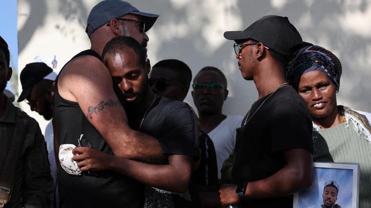 הלווייתו של שחר מנואב ז"ל