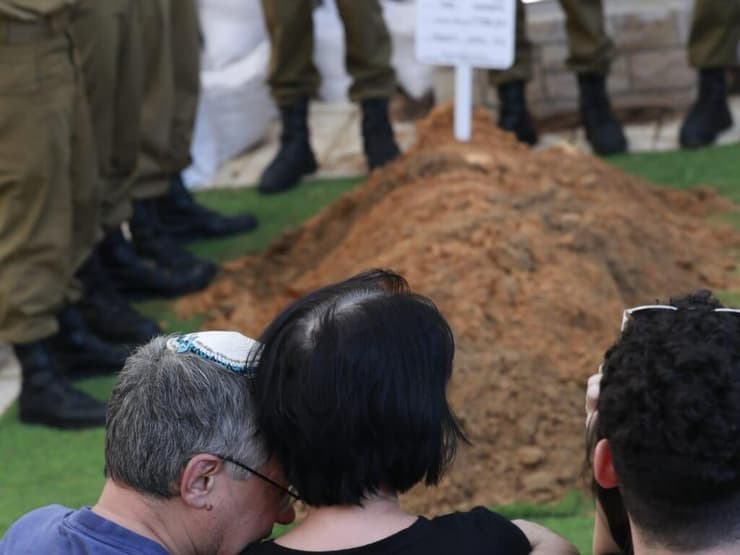 הלווייתו של סמל רונן שפירו ז"ל