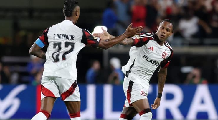 ואלאס יאן וברונו הנריקה (רויטרס) ואלאס יאן וברונו הנריקה