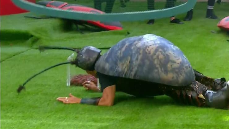 מישהו צריך להזמין הדברה. מתוך "האח הגדול" (צילום: באדיבות רשת 13) מתוך "האח הגדול"