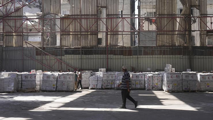 חלוקת סיוע הומניטרי בצפון הרצועה