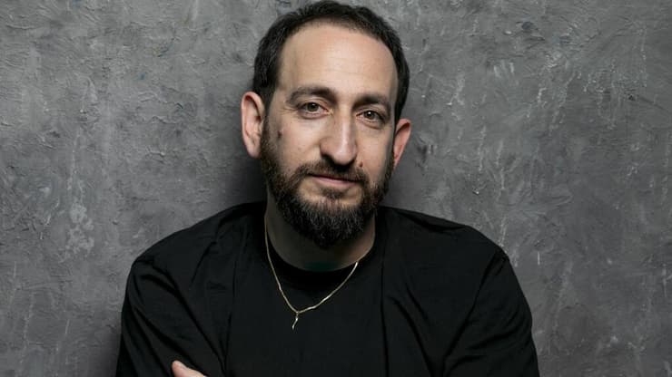 "נביא את כולם למקום הכי מרגש שאני מכיר". המנצח והמלחין תום כהן (צילום: דניאל קמינסקי) המנצח תום כהן