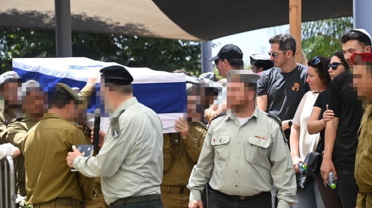 הלווייתו של מתן שי ישינובסקי ז"ל בבית העלמין בכפר יונה