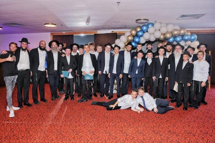 חגיגה מרגשת לנערים