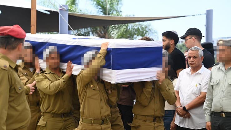 הלווייתו של מתן שי ישינובסקי ז"ל בבית העלמין בכפר יונה