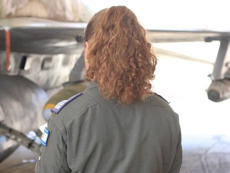 "שינוי המטרות בזמן אמת זה אירוע מדהים". סרן נ' (צילום: מאיר אבן חיים ) הטייסים שלחמו במבצע "עם כלביא" להשמדת הגרעין האיראני באיראן - טייסת 107, חצרים