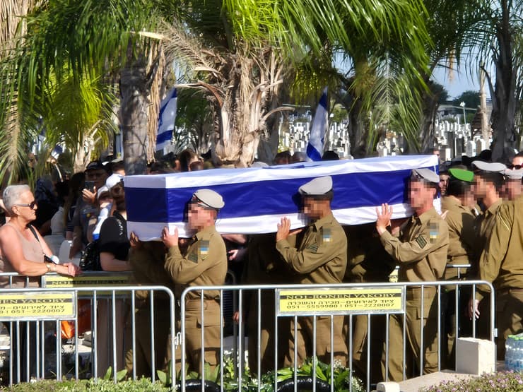 ההלוויה של סמ״ר אלון דוידוב ז״ל