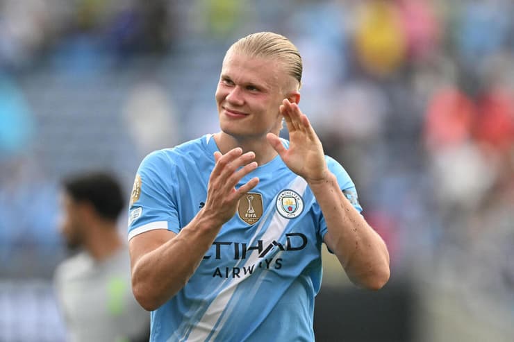 מנצ'סטר סיטי כבר לא אלופה אוטומטית. הולאנד (צילום: Chandan KHANNA / AFP) הולאנד