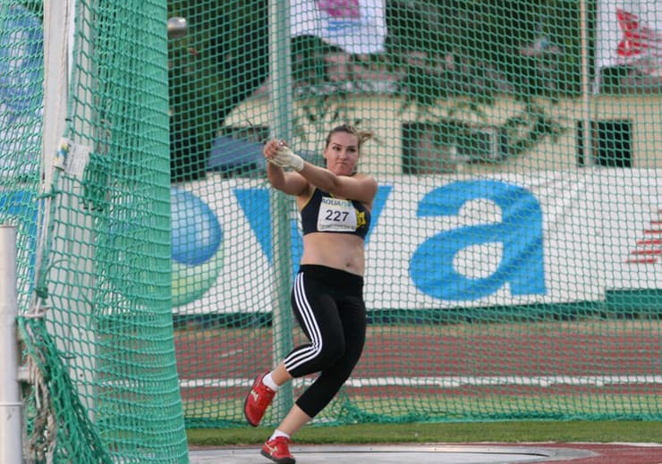 "לוותר זה לא חלק ממני". זבולוטני ב-2015 (צילום: אורן אהרוני) יבגניה זבולוטני ב-2015