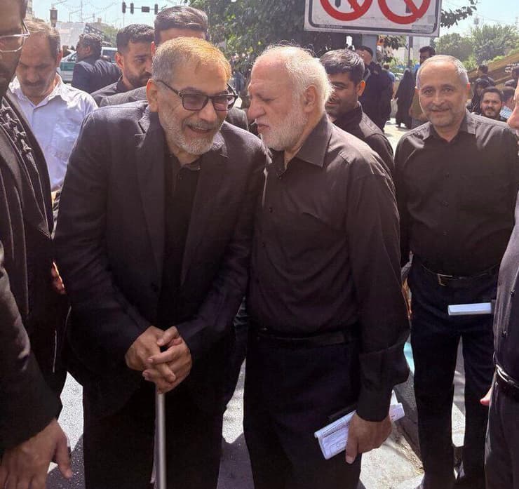 שמחאני בטקס בטהרן