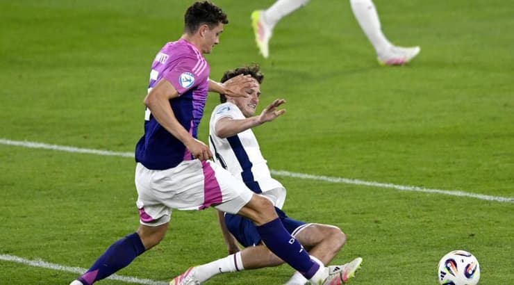 אריק מרטל מוכשל על ידי טיילר מורטון (רויטרס) אריק מרטל מוכשל על ידי טיילר מורטון