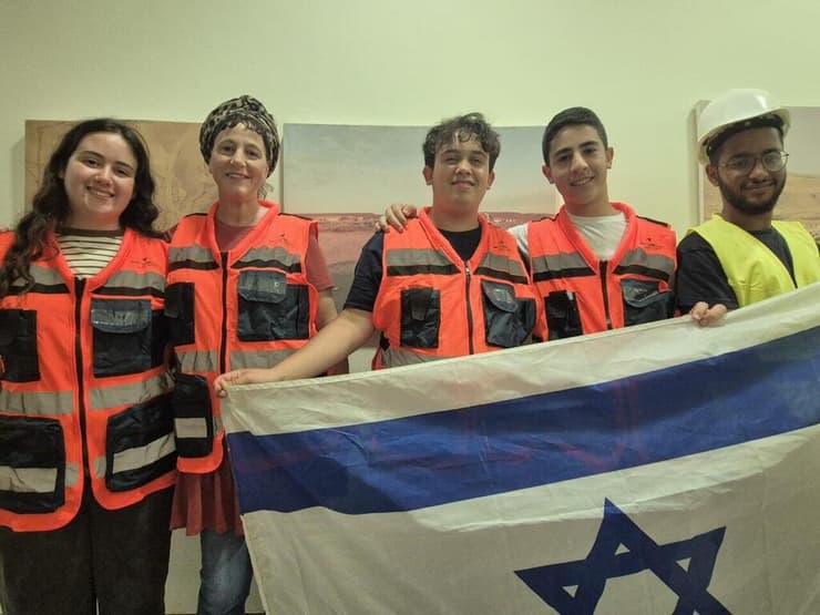 צוות החירום היישובי הצעיר של מרחב עם