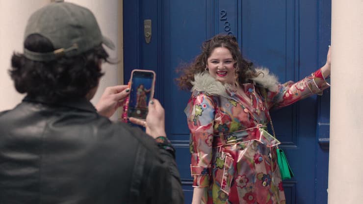 מתוך "מוגזמת" 