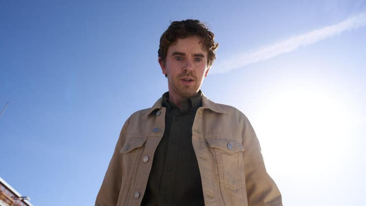 מתוך "המתנקשת" 