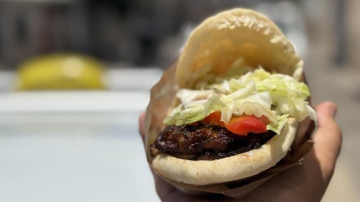 הסביח של רוזיתה שוק התקווה תל אביב