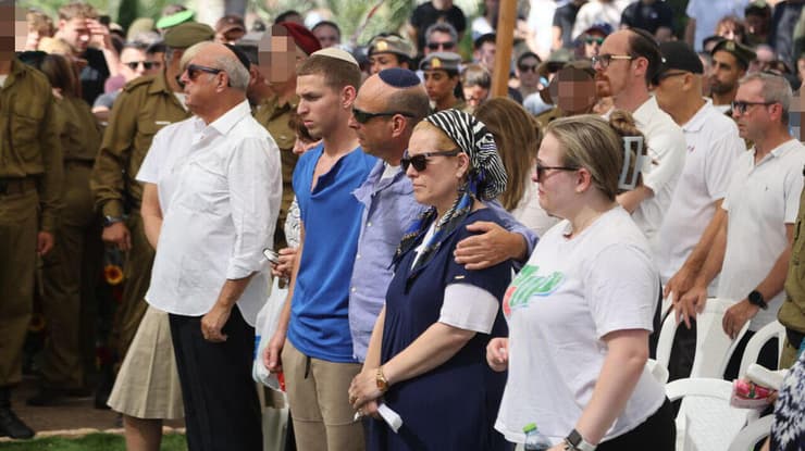 הלוויתו של סמל ישראל נתן רוזנפלד