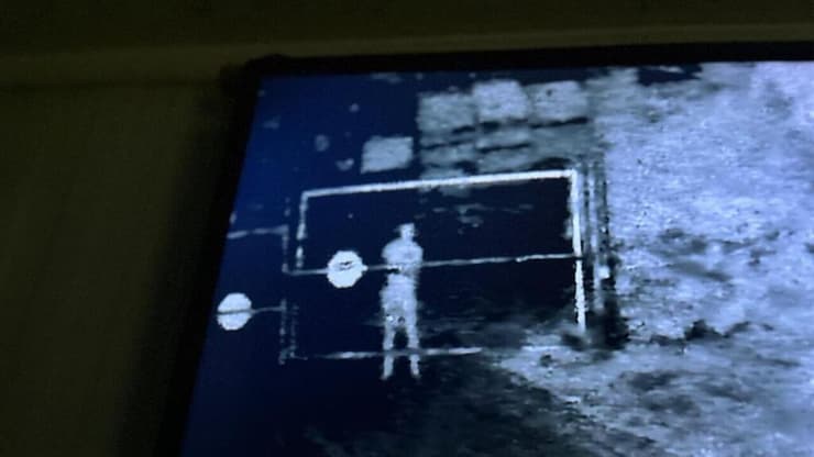 הנחת בקבוק בנזין בדרישת פרוטקשן מחקלאי במושב אלמגור