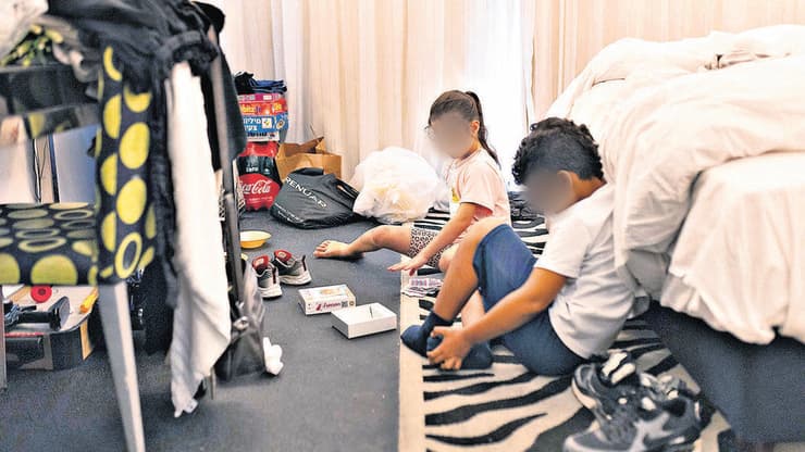 מפונים במלון בדרום | צילום: ארכיון, טל שחר