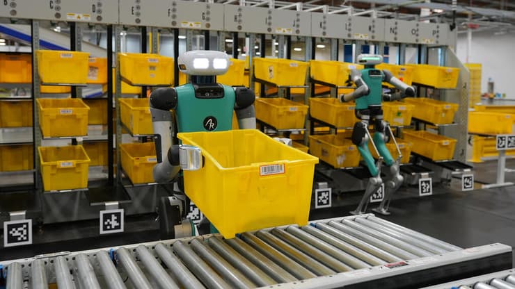 רובוט במחסני אמזון