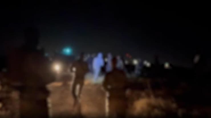 נערי גבעות תוקפים קצין צה"ל מג"ד בבסיס צבאי בחטמ"ר בנימין