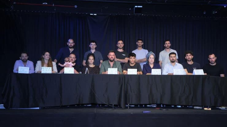 נציגי ארגוני המילואים במסיבת עיתונאים שקיימו בשבוע שעבר (צילום: מוטי קמחי ) מסע"ת של ארגוני המילואים על חוק הפטור מגיוס