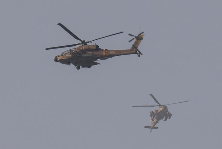 מסוקי צה"ל מעל גבול הרצועה