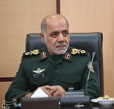 עליאבאדי. המפקד החדש? לפחות לפי "המוסד בפרסית" עלי עבד א-להי עליאבאדי מפקד חאתם אל אנביאא לפי המוסד בפרסית