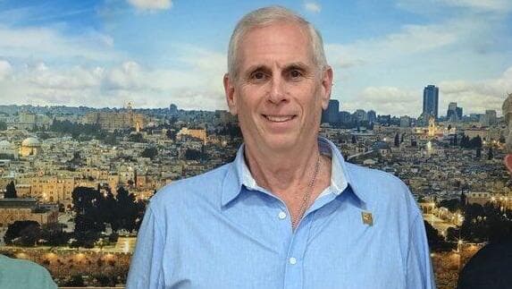 יו"ר FIDF מורי לבוביץ מנכ"ל משרד הביטחון אלוף במיל' אמיר ברעם 