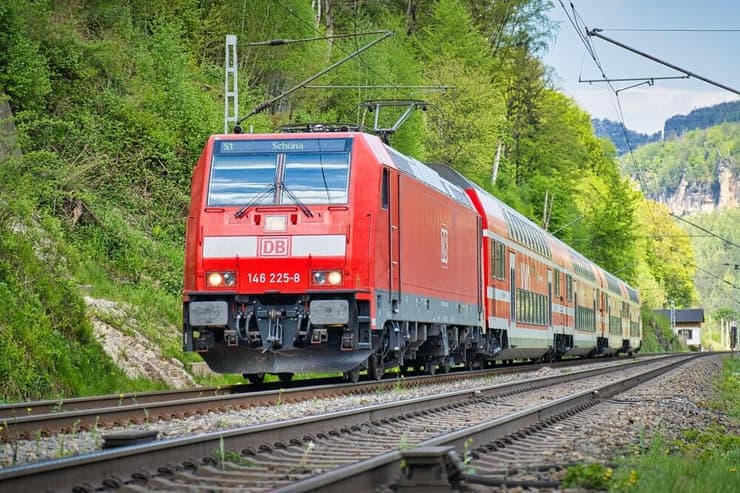 גרמניה רכבת