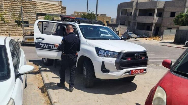 גננת נפצעה  לעיניי ילדי הגן בגן ילדים ברהט מכדור תועה