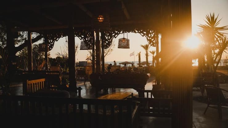 החוף של מוש באכזיב