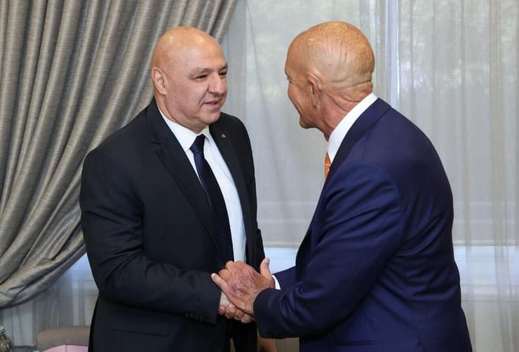 נשיא לבנון ג'וזף עאון נפגש עם תומאס ברק השליח האמריקני